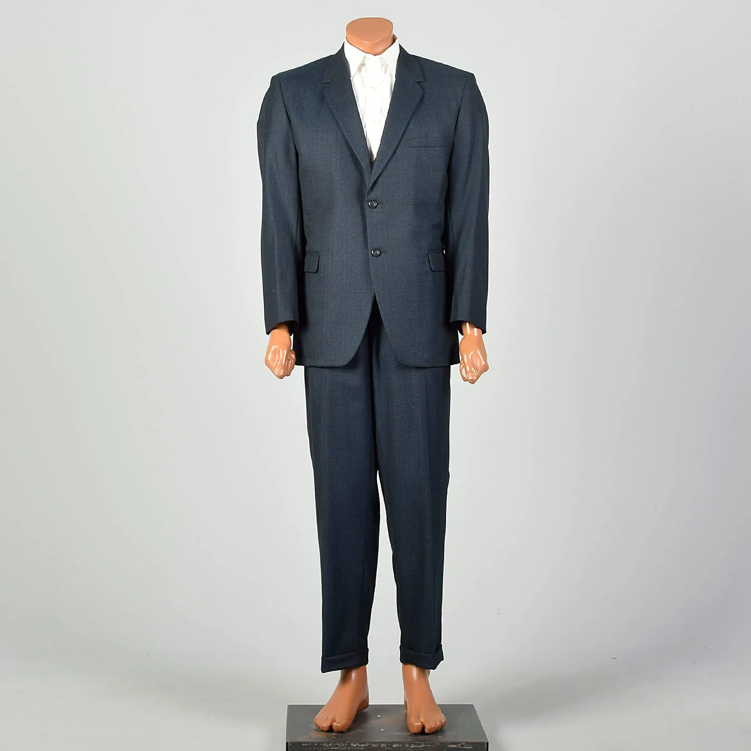 44L 1960s 2pc Suit Blue Herringbone 2 Button Slim Lapel Richman Brothers Flat Front Pants