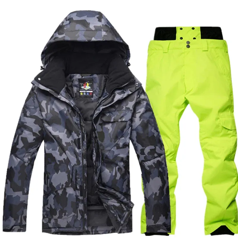 ARCTIC QUEEN Snow Camo Clothing