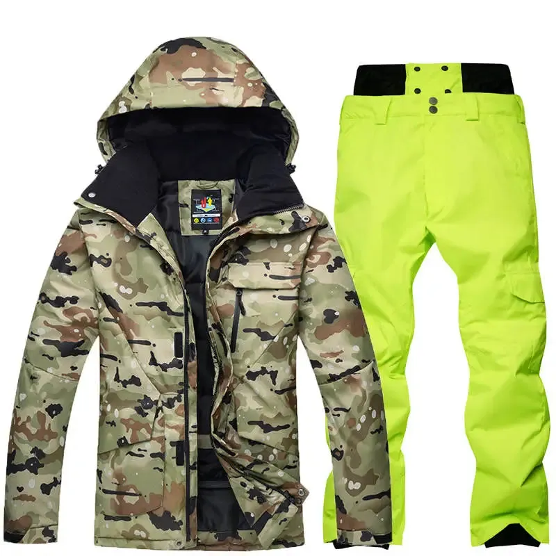 ARCTIC QUEEN Snow Camo Clothing