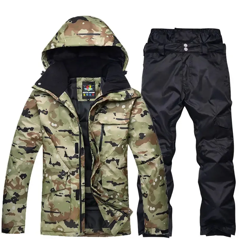 ARCTIC QUEEN Snow Camo Clothing