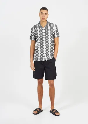 BLACK RIPSTOP KNEE LENGTH CARGO SHORTS