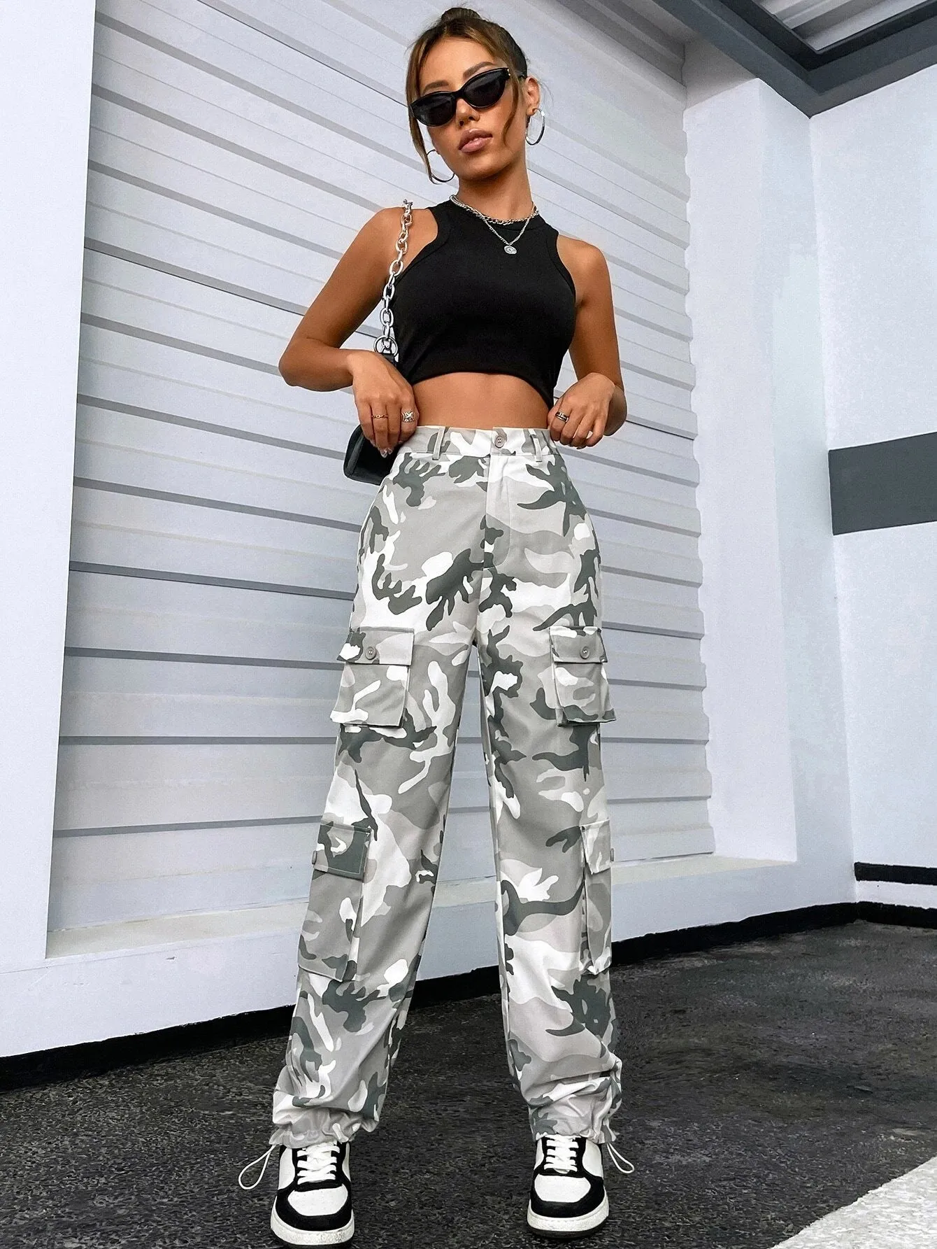 Camo Print Zipper Cargo Pants