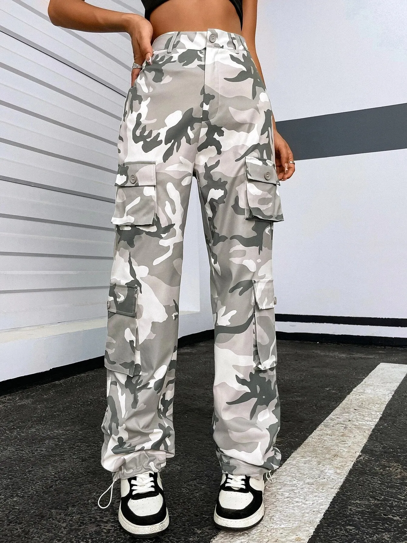Camo Print Zipper Cargo Pants