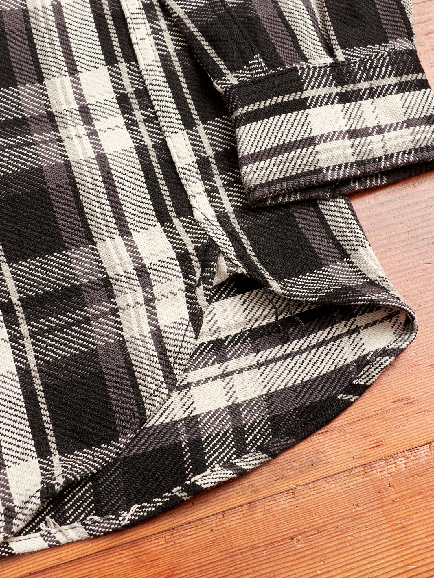 Diggin Shirt in Black Twill Check