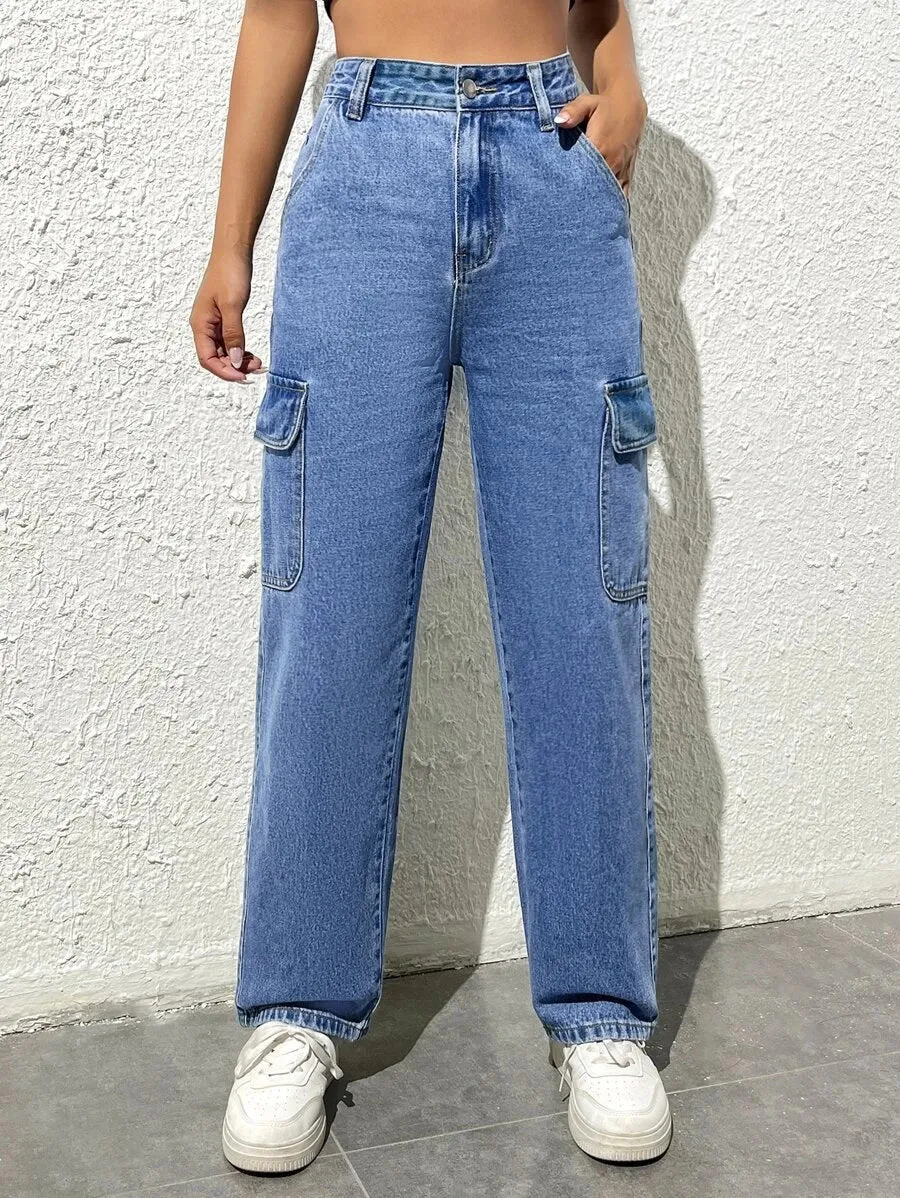 High-Waisted Cargo Jeans With Flap Pockets
