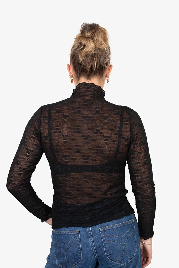 Luxe Layer | Laced