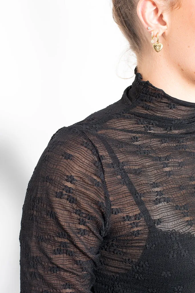 Luxe Layer | Laced