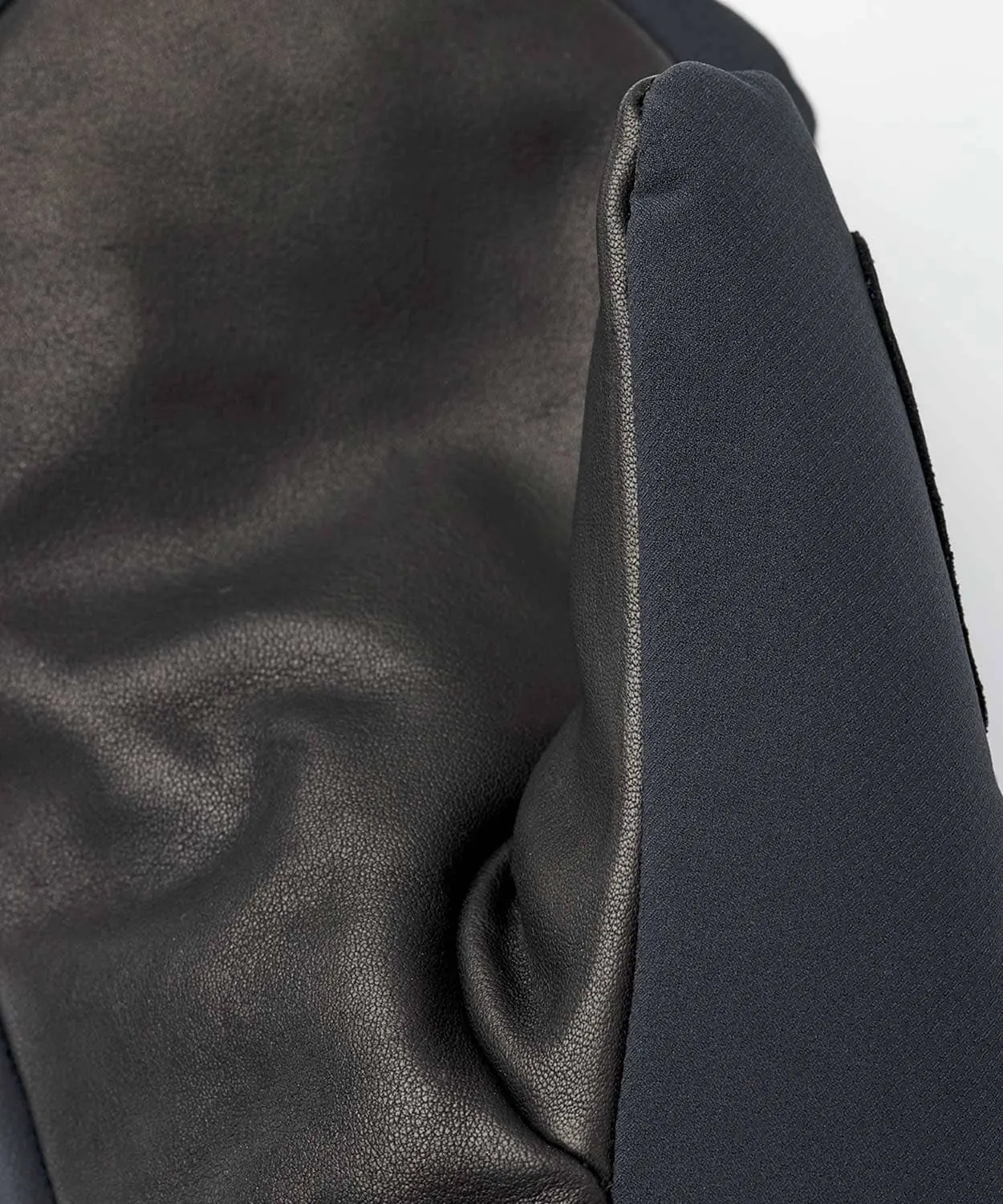Mist Czone Primaloft Mitten