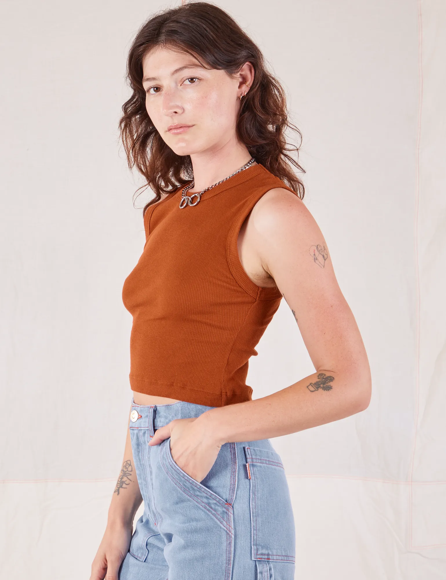 Muscle Tee - Burnt Terracotta