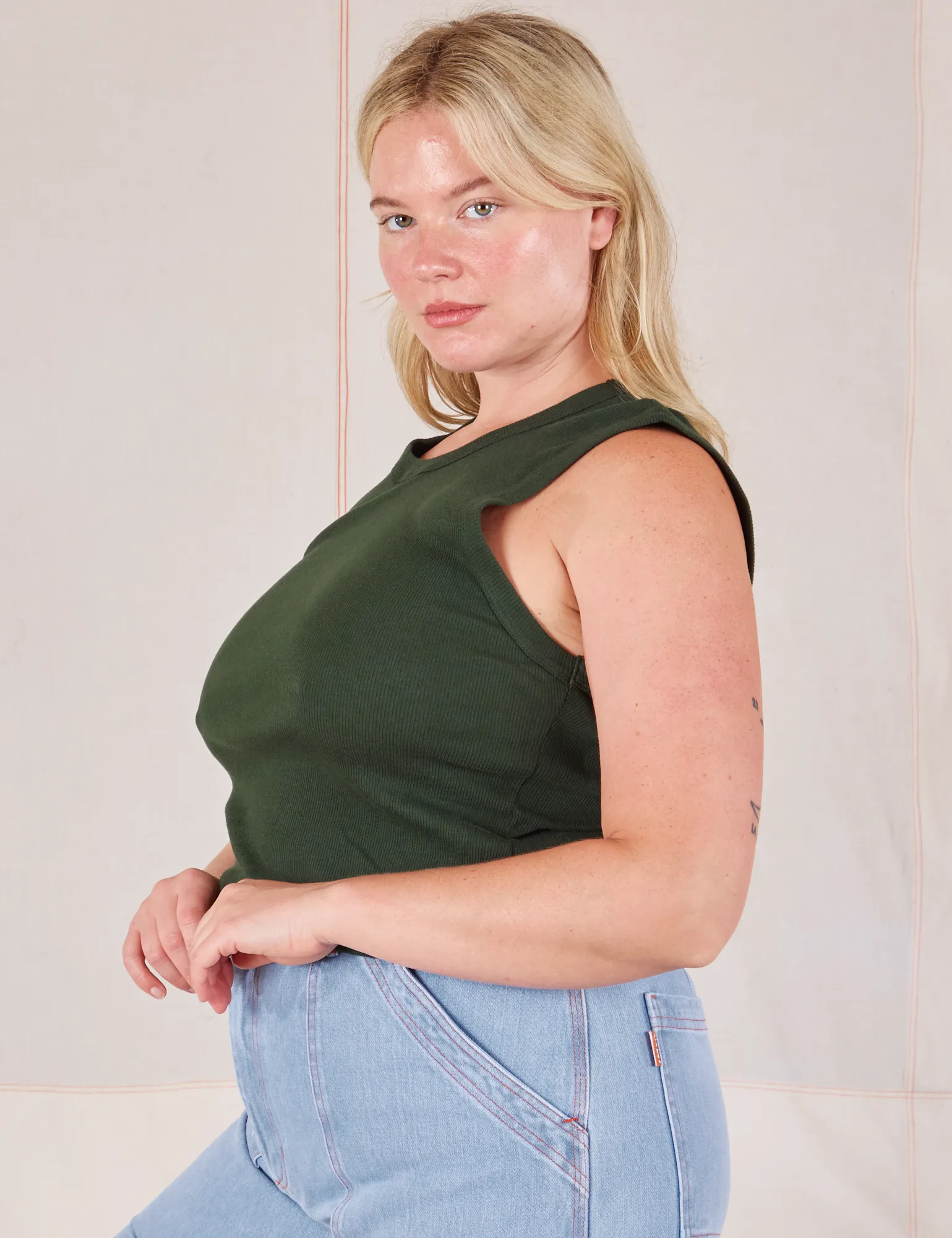 Muscle Tee - Swamp Green