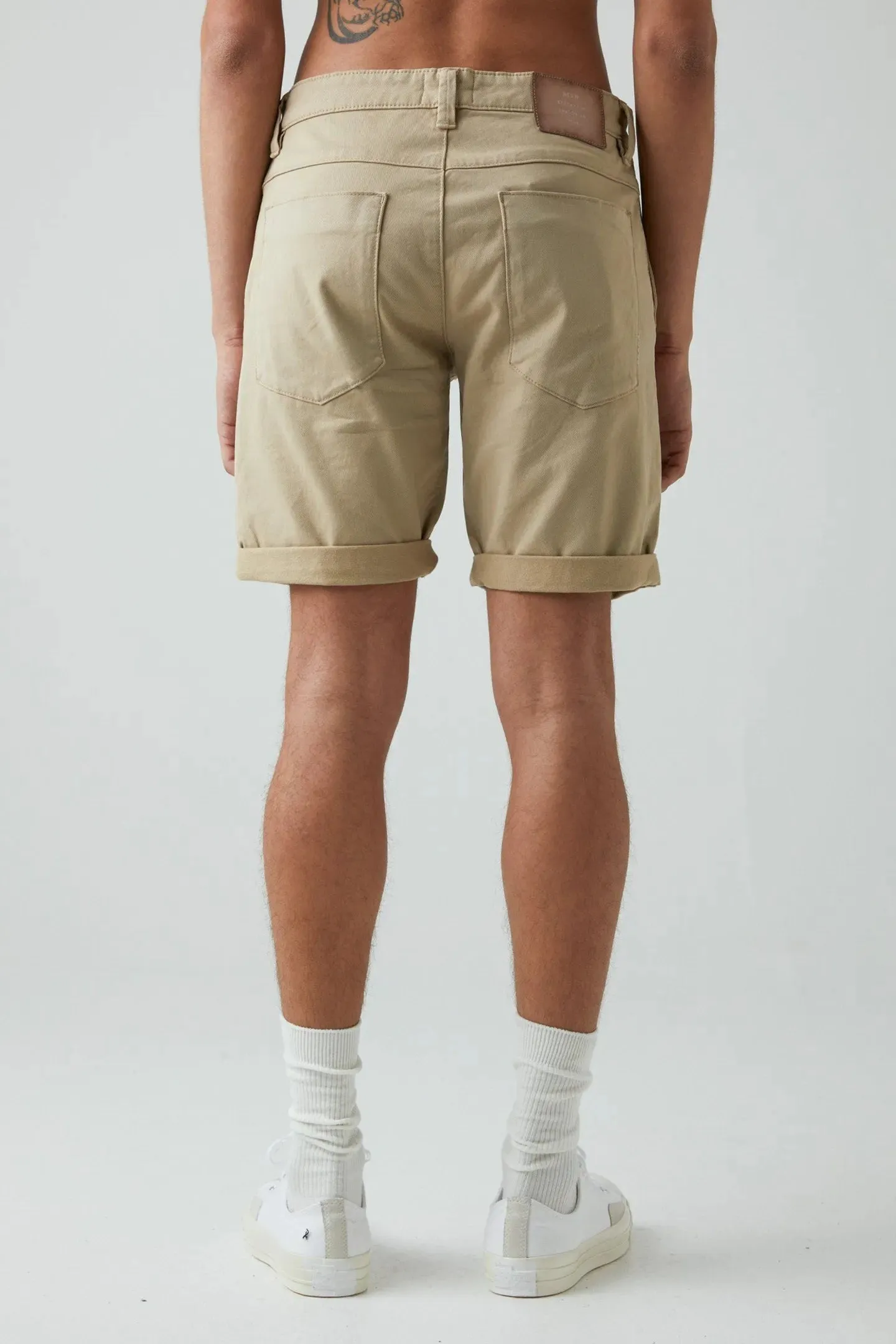 Neuw MENS CODY TAPERED SHORT SAND