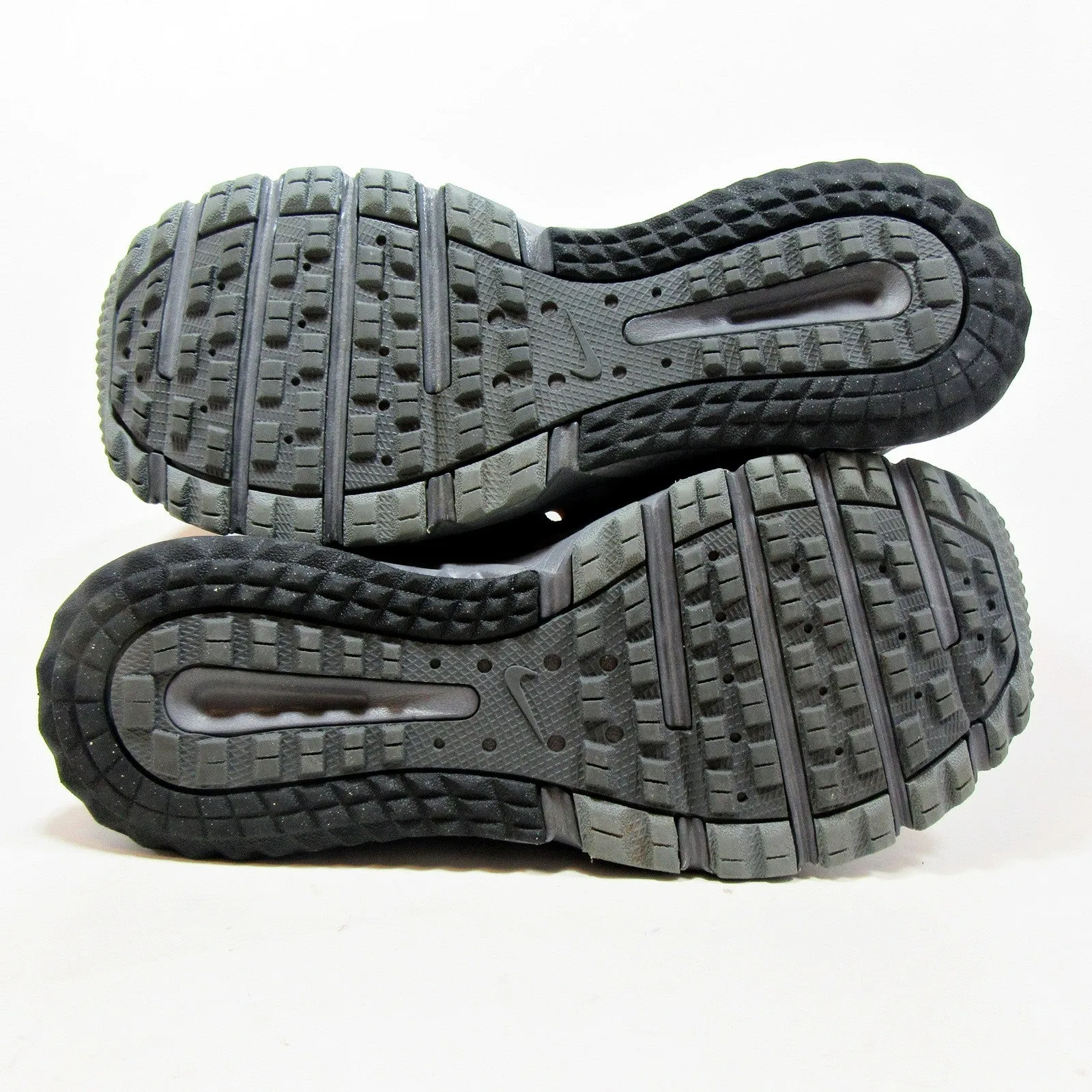 NIKE - Wild Trail