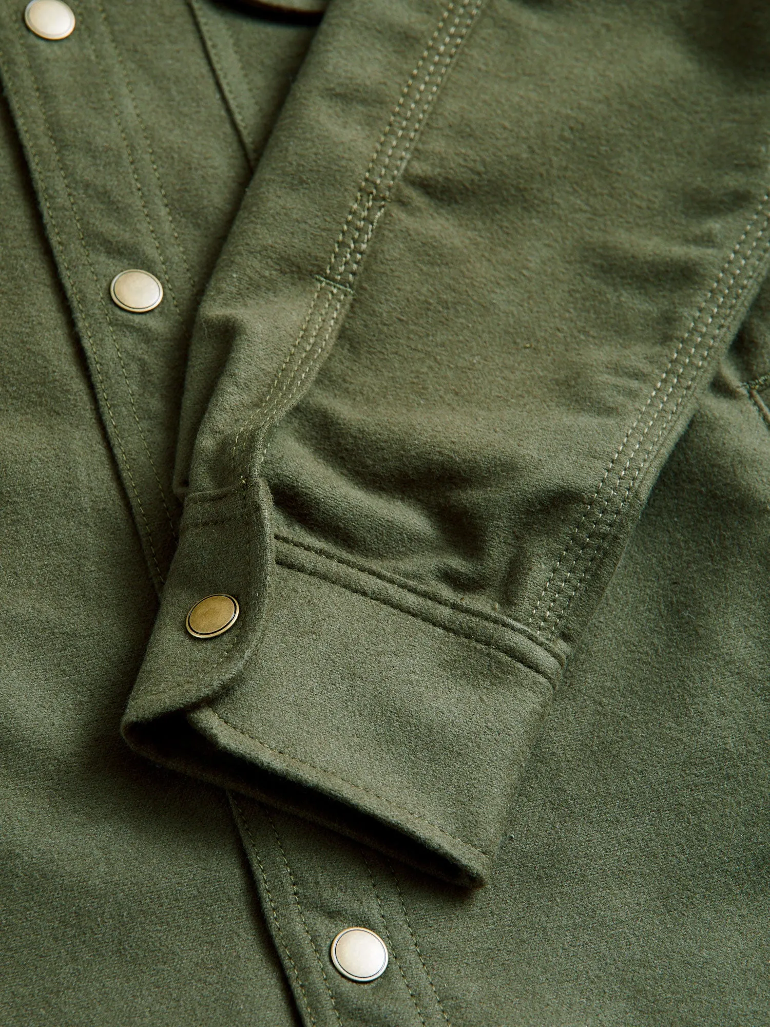 Service Shirt in Olive Flannel