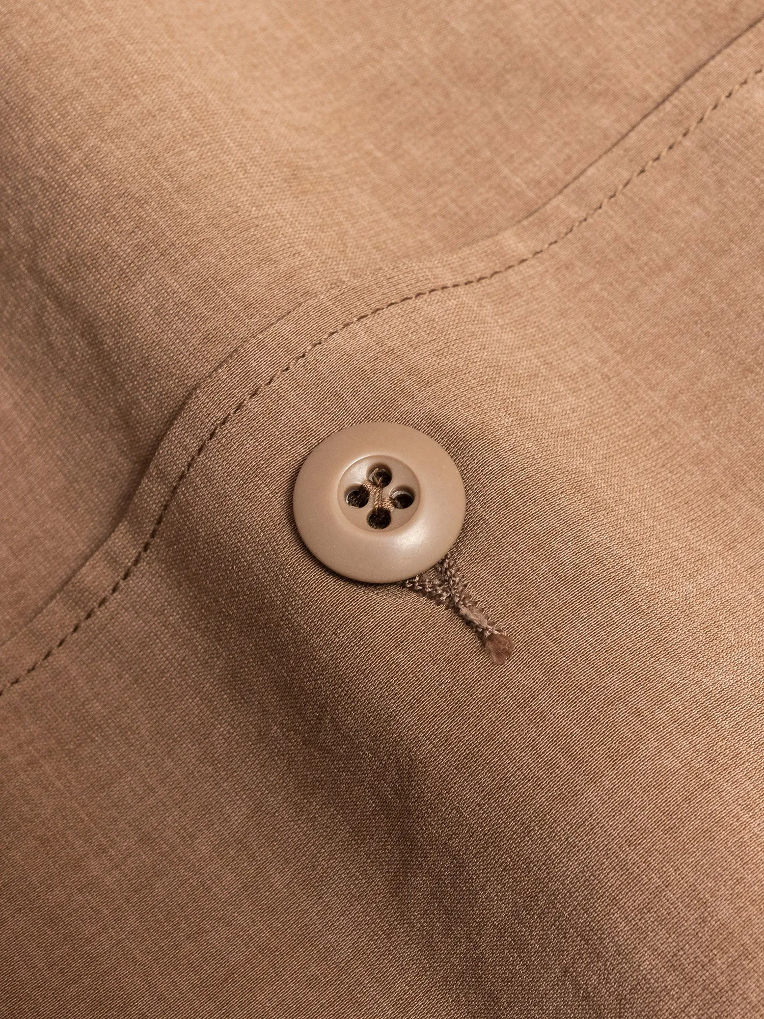 Stretch Gardener Half Shirt in Beige