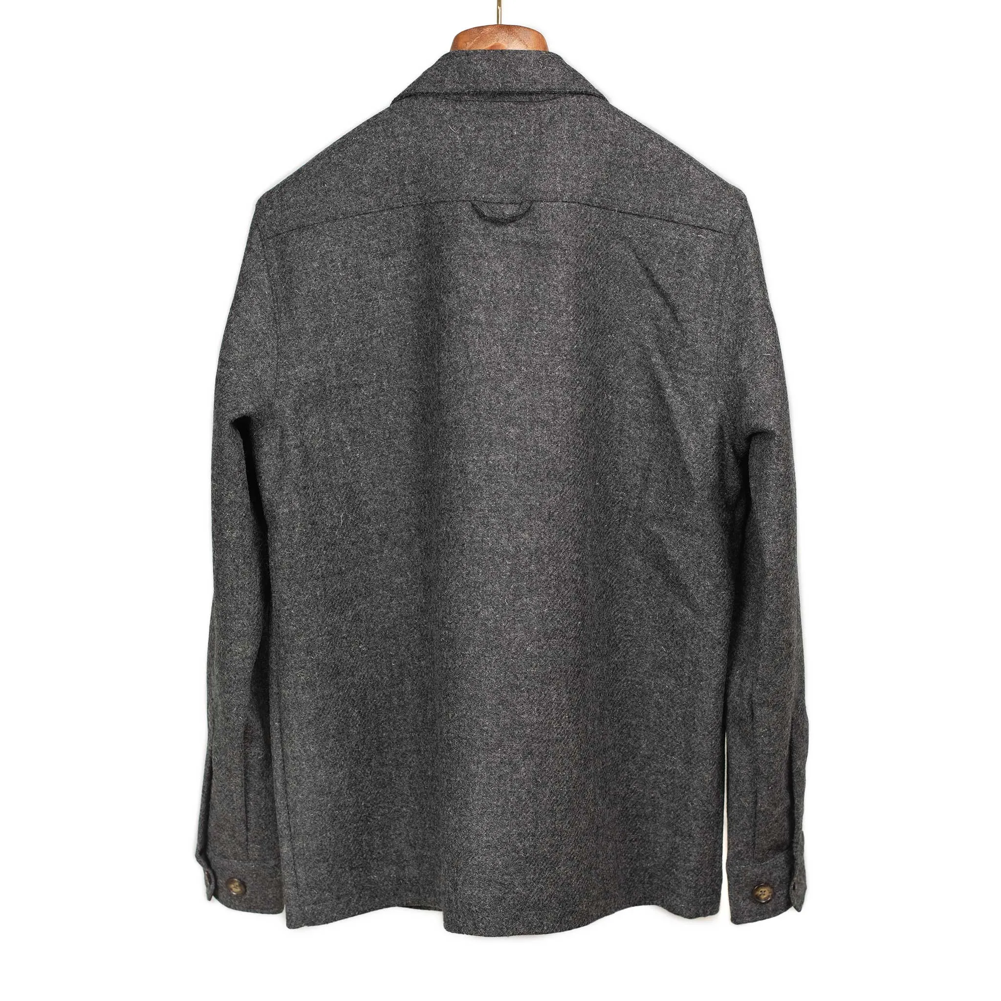 Wool Field overshirt in donegal grey wool